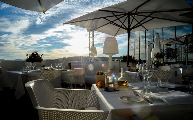 Garden Beach Hotel