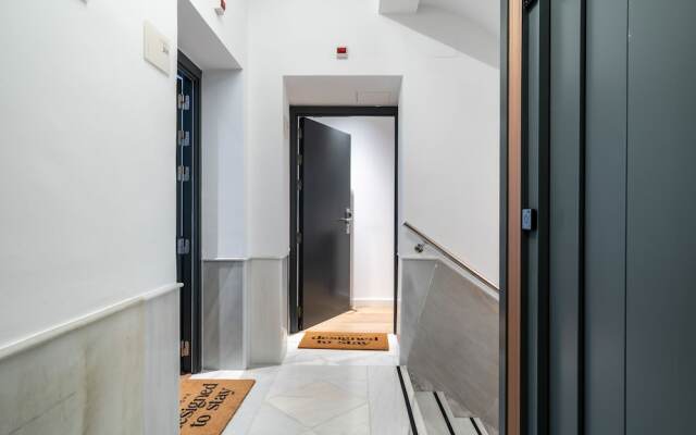 limehome Sevilla Calle Granada