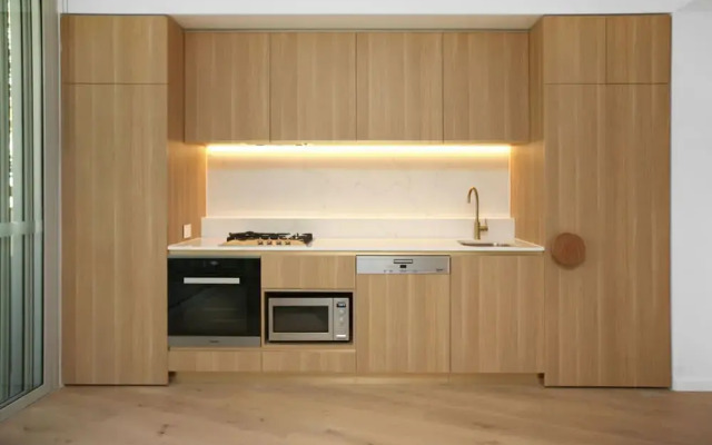 Top Notch 1 Bedroom 201 CALIBRE