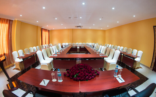 Tiffany Diamond Hotels