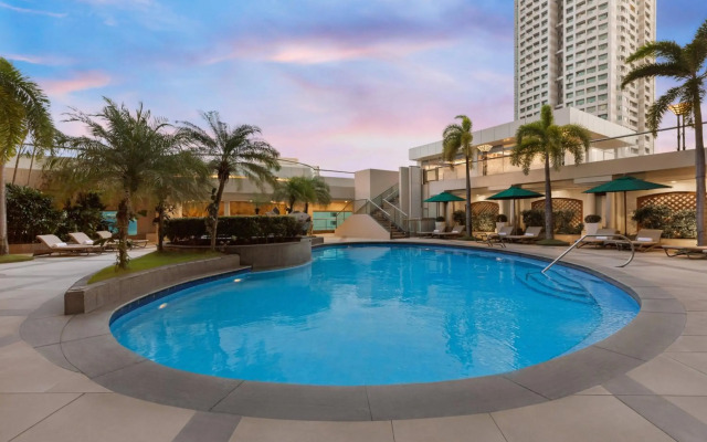 Sheraton Manila Bay