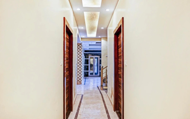 Townhouse OAK Hotel Aditya Residency