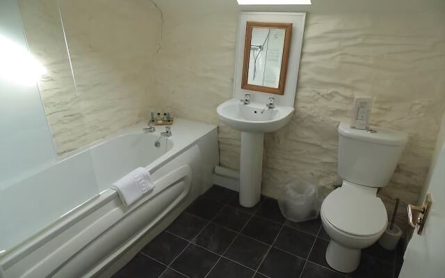 Black Lion Hotel