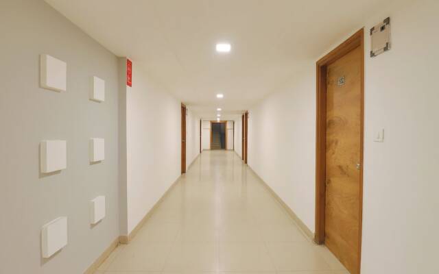 OYO Flagship 321 Vastrapur Ahmedabad