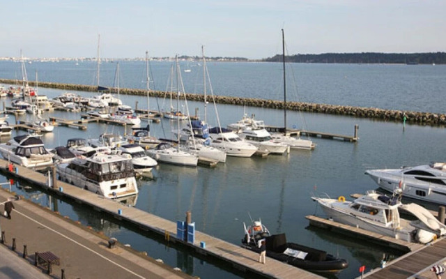 Les Bateaux