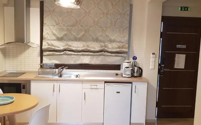 Hatzoudis Luxury Suites