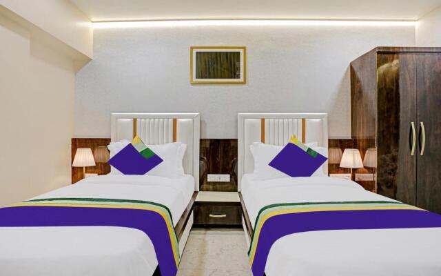 Treebo Premium Golden Bliss Trimurti Nagar Square