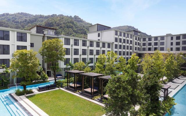 Four Points by Sheraton Phuket Patong Beach Resort