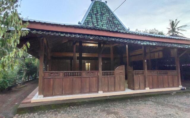 Homestay Ponijo