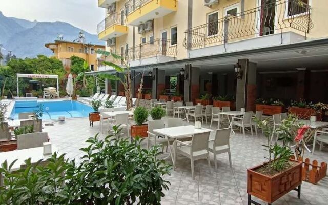 Santana Hotel