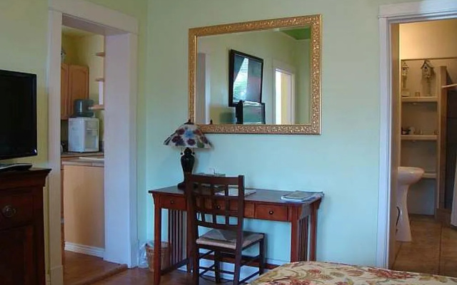 The Big Blue House Inn Boutique Hotel