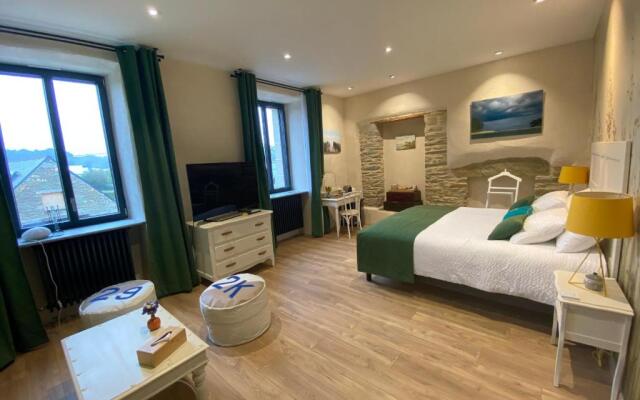 L’ARDOISIÈRE, maison d’hôtes et d’amis