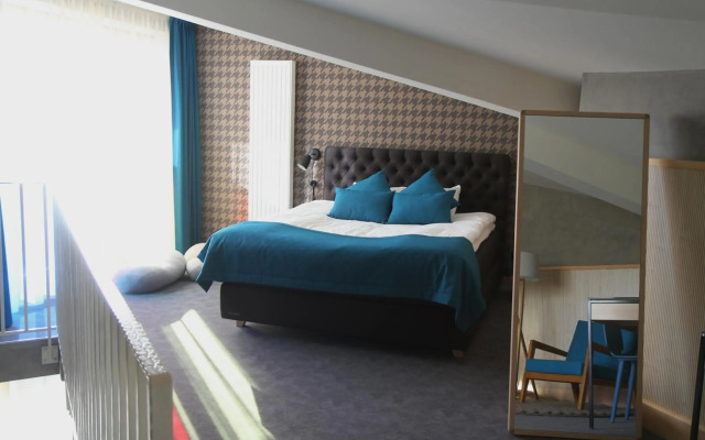 KURSHI Hotel & SPA