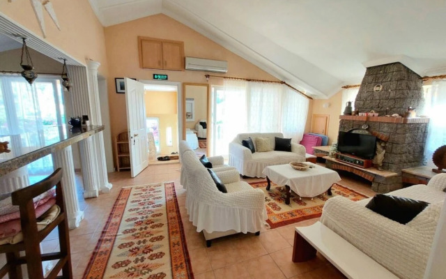 Stunning Villa With Private Pool in Ortaca Mugla