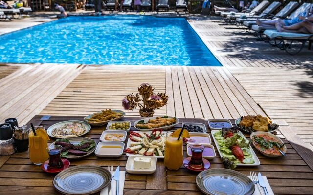 Dolce Vita Luxury Bungalows