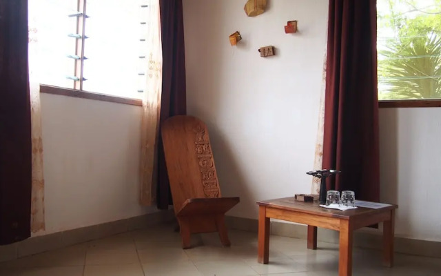 Caliente Beach Lodge