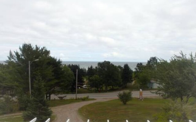 Maven Gypsy B&B +Cottages