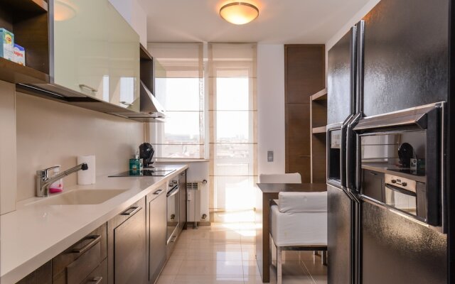 FM Luxury 2-BDR Apartment - Vitosha Blvd.