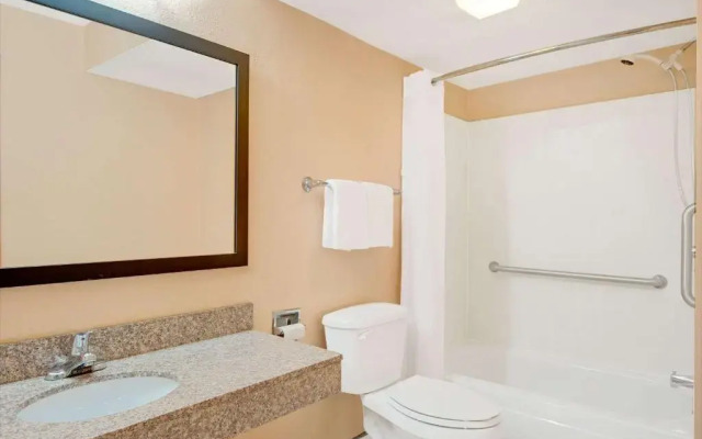 Days Inn Independence