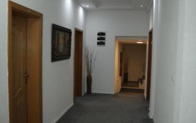 Hotel Cleon