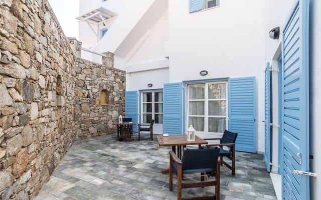 Capo Di Mykonos Resort