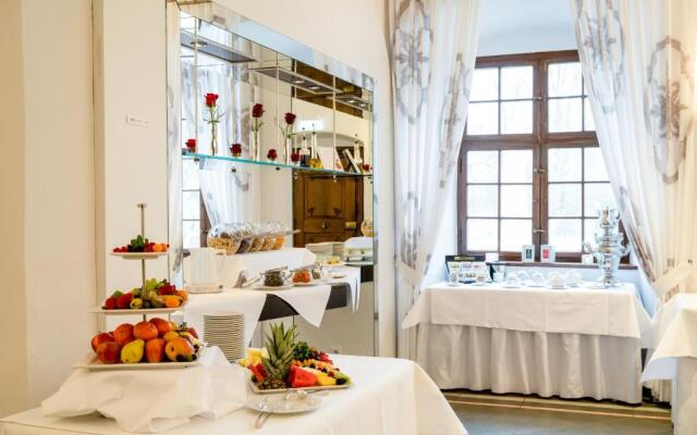 Hotel Schloss Lautrach