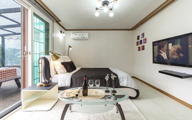 Wild Flower Village Pension