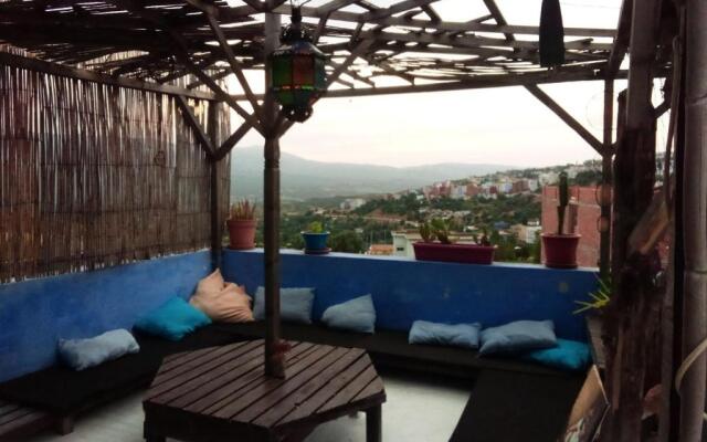 Ali Baba complete Apartment Hostel 8Person