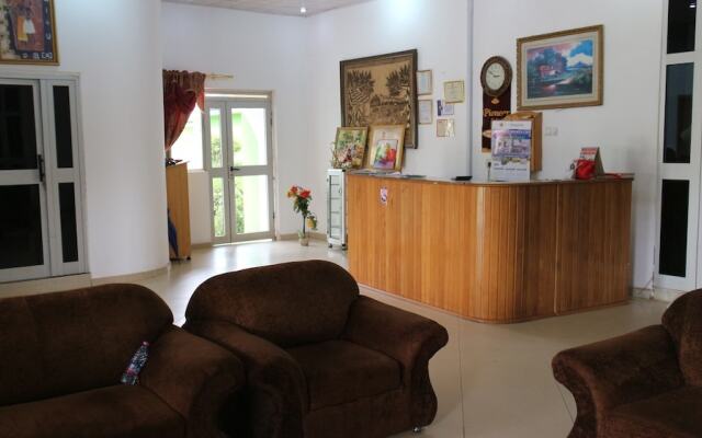 Pioneer Guest Lodge