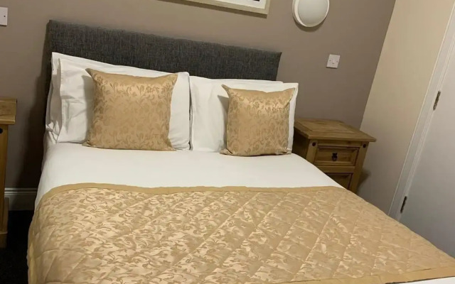 The Royal Guesthouse