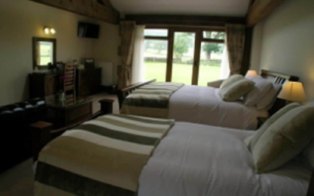 GreenGrove Country House B&B