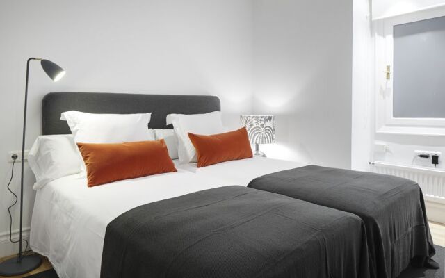 Playa de La Concha 4 Apartment by FeelFree Rentals