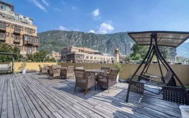 Yangguang Gudi Hotel