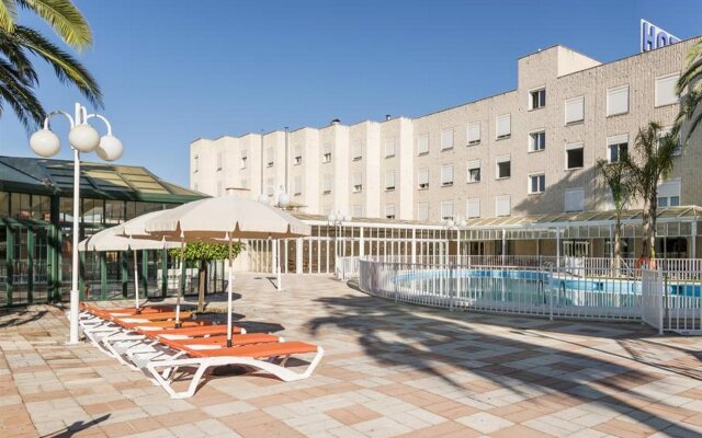 Hotel ILUNION Las Lomas