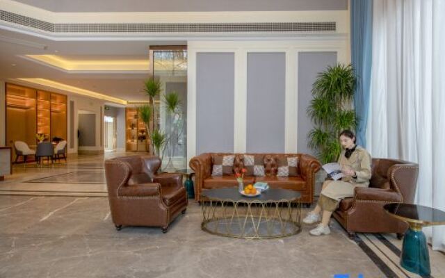 Vienna Hotel (Henan Museum International Trade 360)