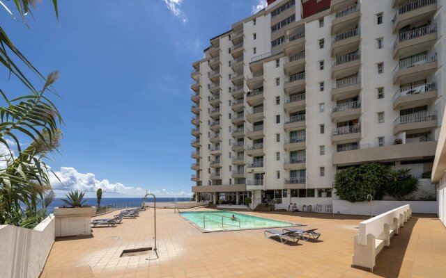 Studio With Pool and sea View - Funchal Sea View I