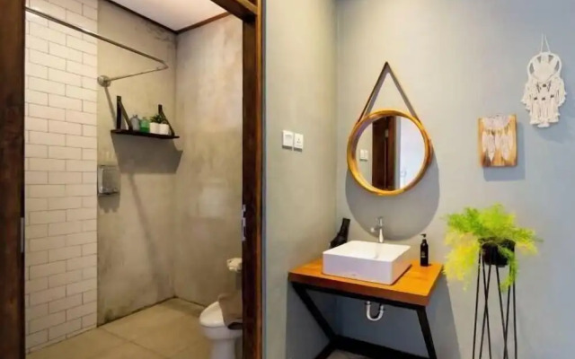 Interconnection Hostel