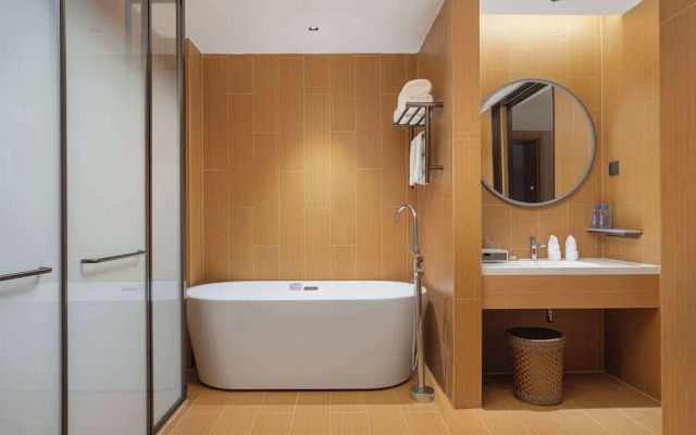 Days Hotel By Wyndham Aba Hongyuan