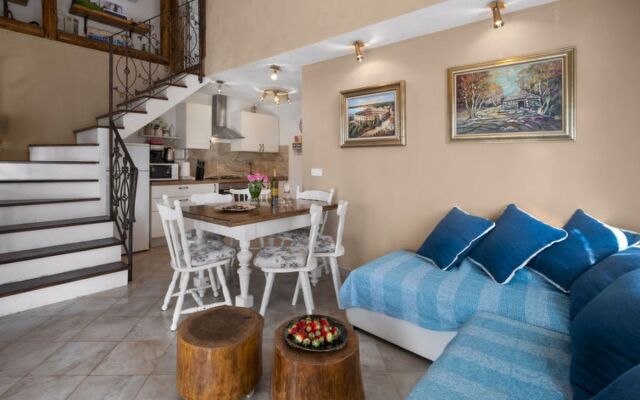 Villa Aurora 16560