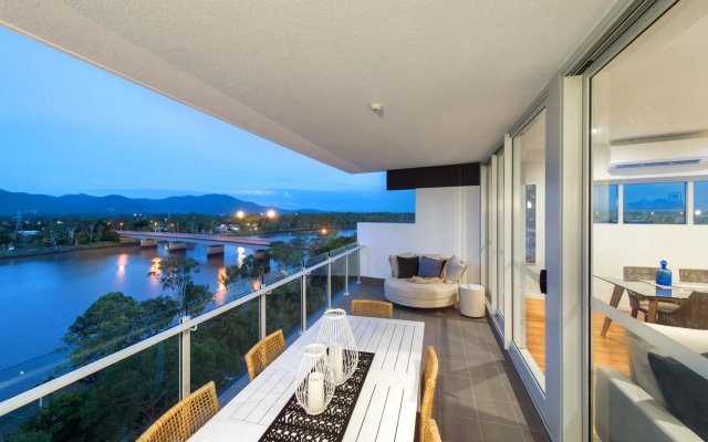 Empire Apartment Hotel