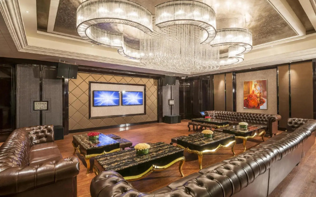 InterContinental Heilong Lake by IHG