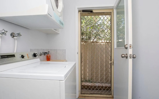 Coastaway I Pet Friendly I 3 Min Walk to Beach