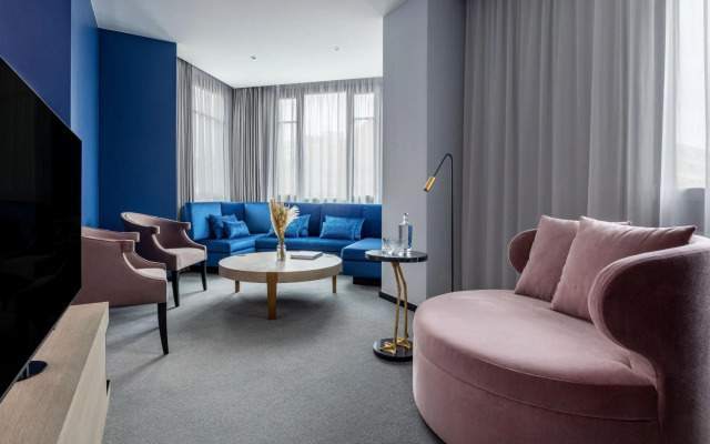 Hotel Luc, Autograph Collection