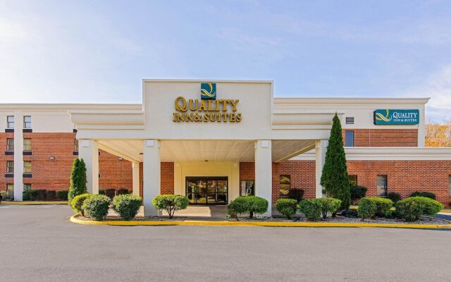 Quality Inn & Suites Lexington