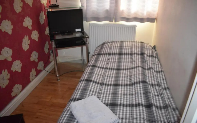 Lux House near tram station and IKEA