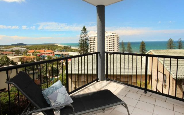 Unit 4 'Beaumont Sur Mer', Coolum Beach