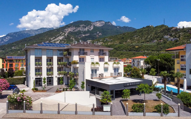 Goti' Hotel
