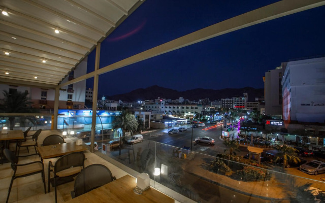 Lacosta Hotel