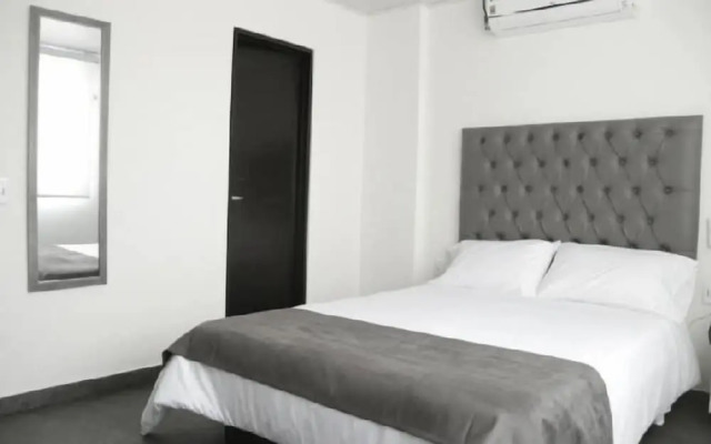 Hotel Grand H&R