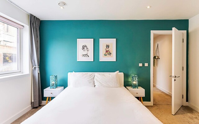 Quiet and Spacious Four Bedroom House
